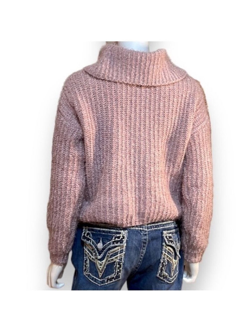Pink Cropped Sweater Junior’s Size Small Hippie Rose - Picture 6 of 6